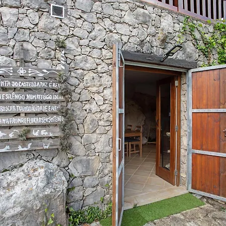 Casa de Campo Quinta Do Castelo - Casa De Pedra